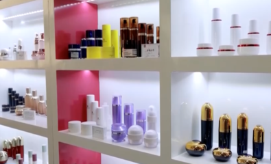 一周產業熱榜 化妝品零售市場風起云涌，解碼美容行業新趨勢